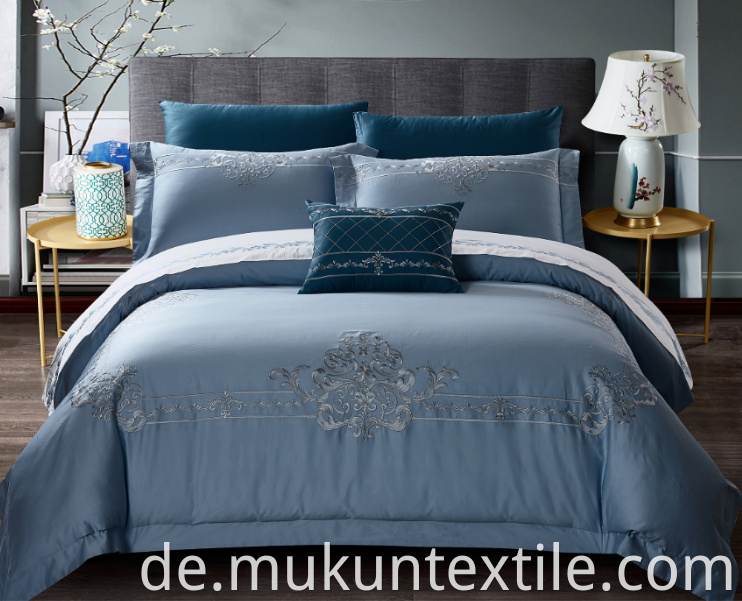  Cotton Embroidery Bedding Set